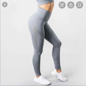 Small Alphalete grey aeros